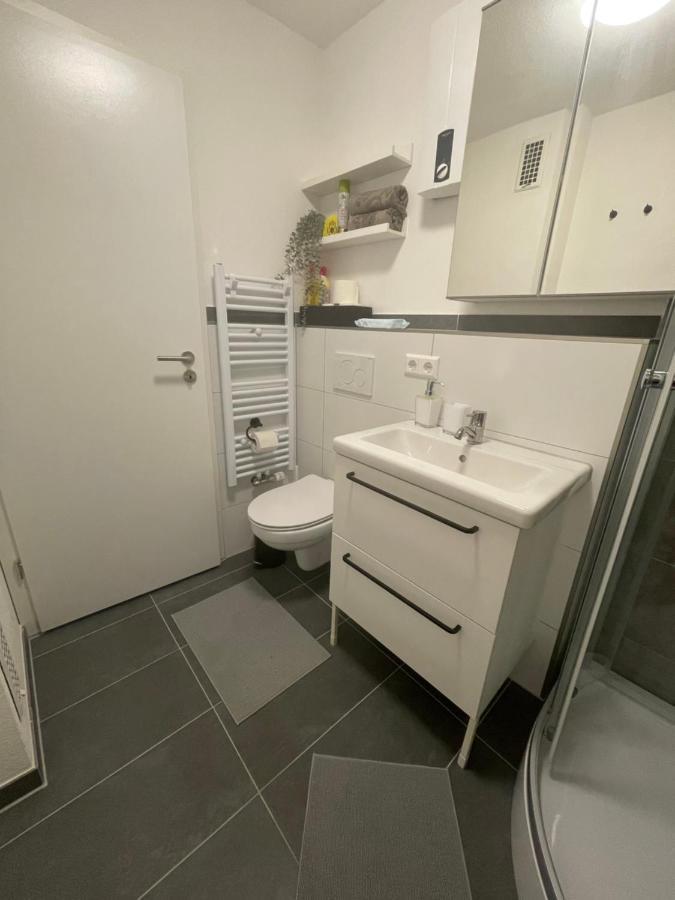 #4 Modern & Comfortable Apartment Мемминген Экстерьер фото